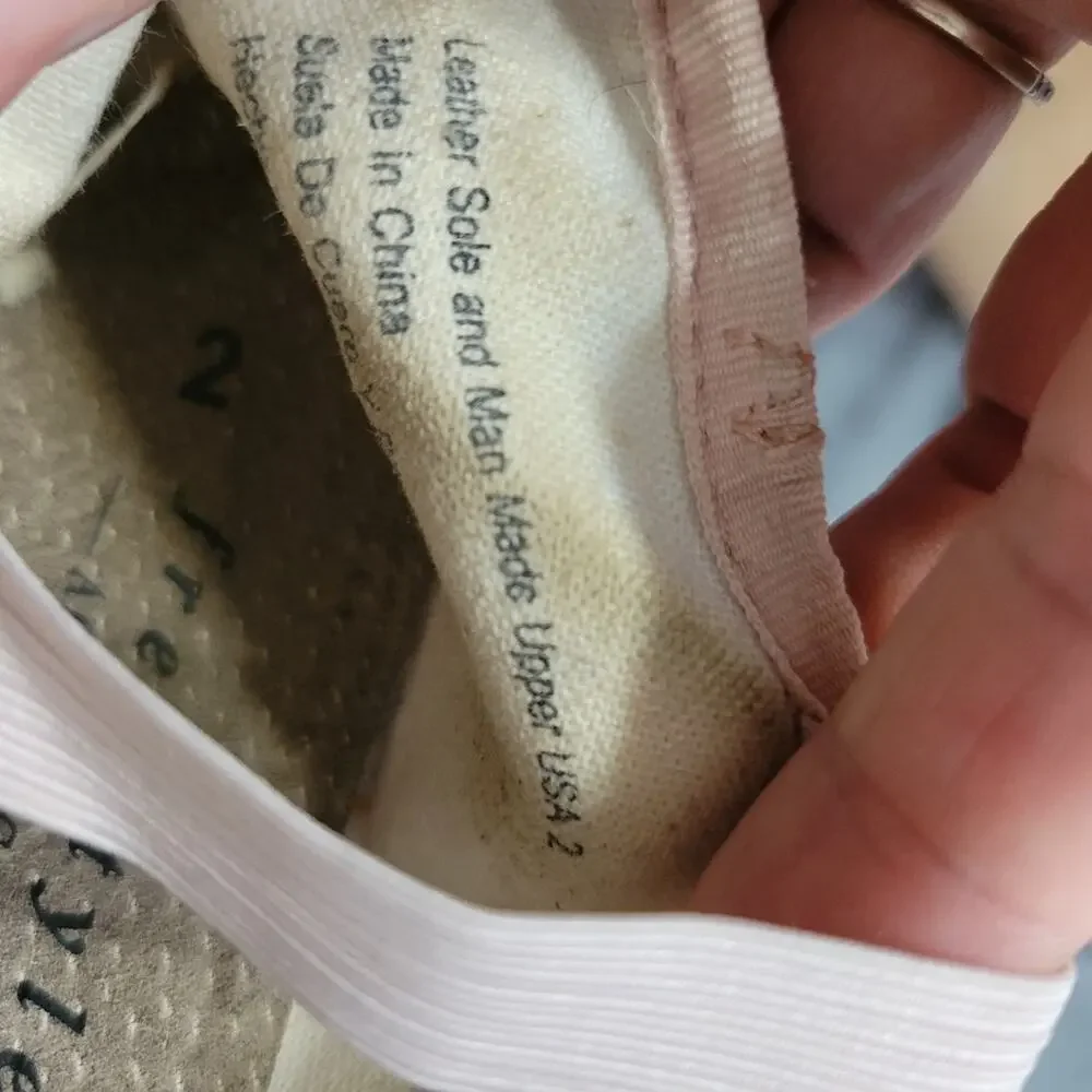Freestyle Kids Girls Size 2‎ Pink Ballet Slipper Comfort Slip On Tie Adjustable